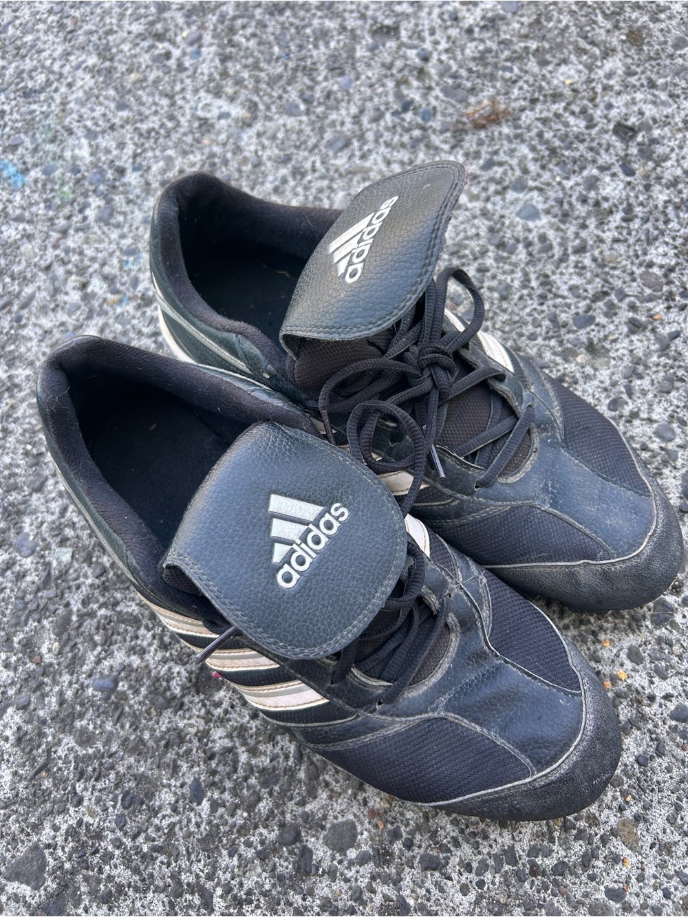 adidas Black Athletic Baseball Cleats with White Stripes size 12